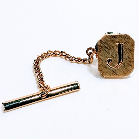 Letter J Initial Tie Lapel Pin & Chain Gold Tone Men's Jewelry #1287 - Picture 2 of 9